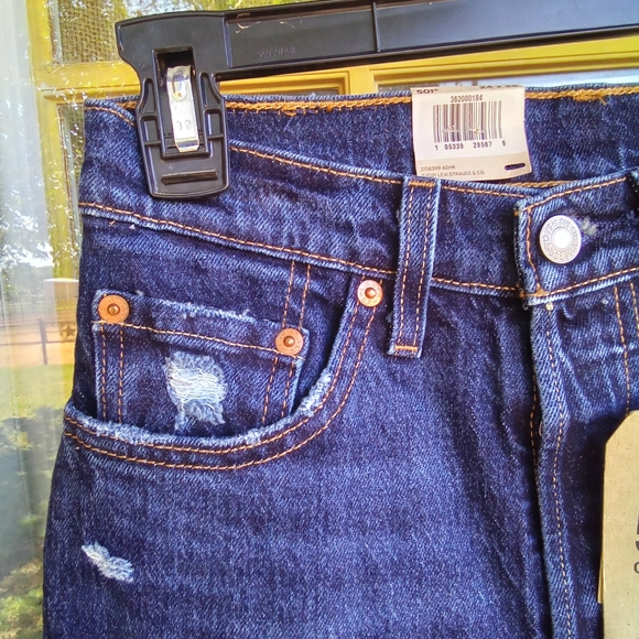 NWT Womens 501 Levi's Original Cropped jeans - Picture 4 of 13